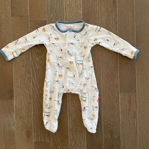 Magnetic Me Howlarious Footies